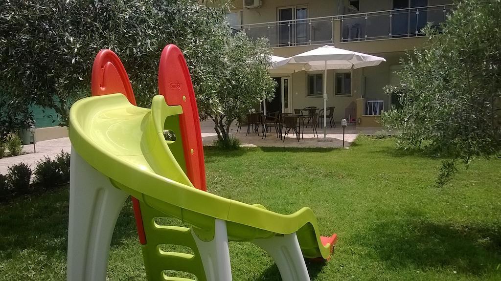 Gaia Studios & Apartments نيا بلاجيا المظهر الخارجي الصورة